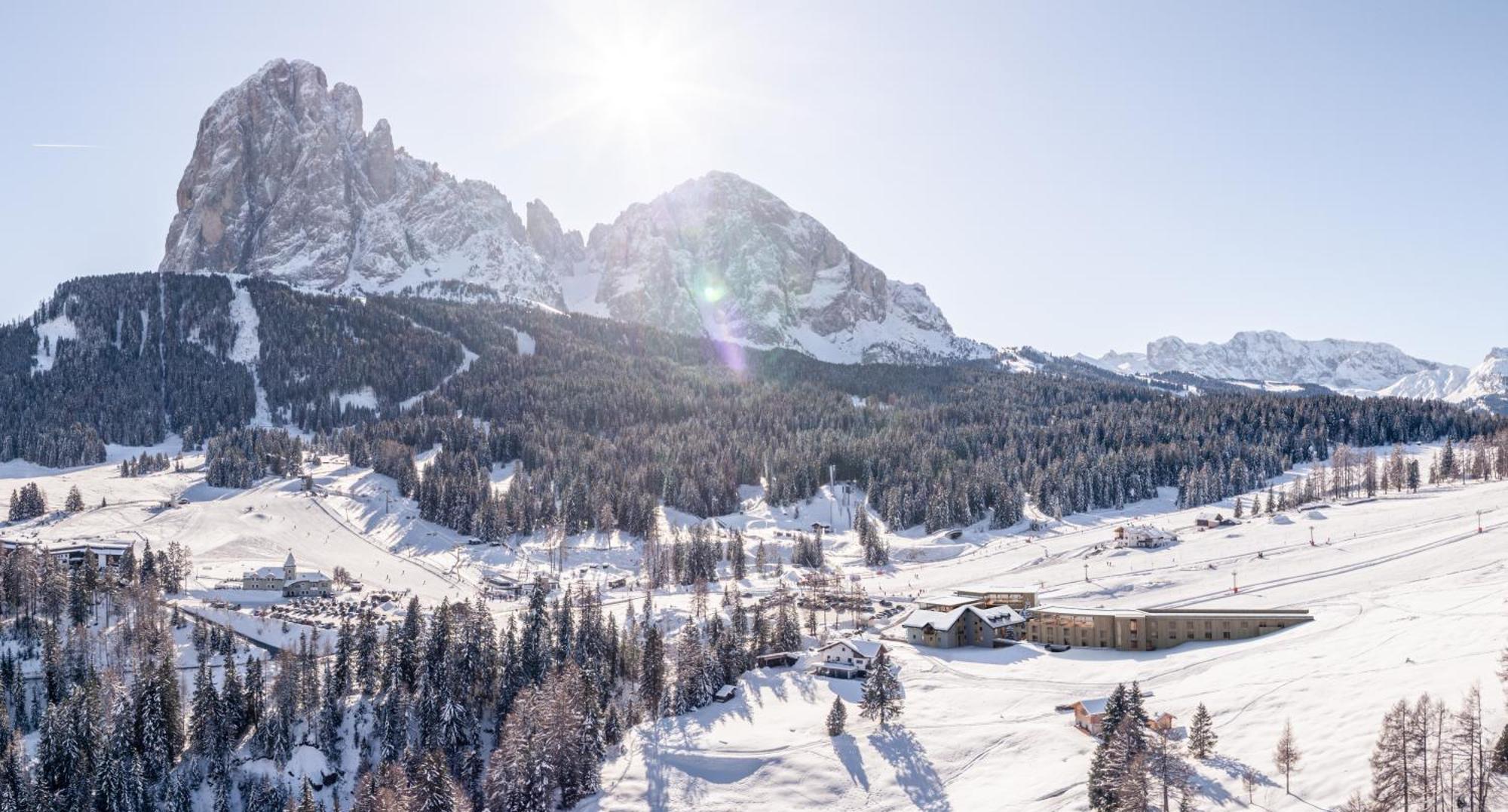Hotel Cendevaves Alpine Silence Santa Cristina Val Gardena Exterior foto